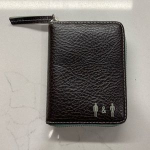 Matt & Nat wallet in brown made of vegan materials.